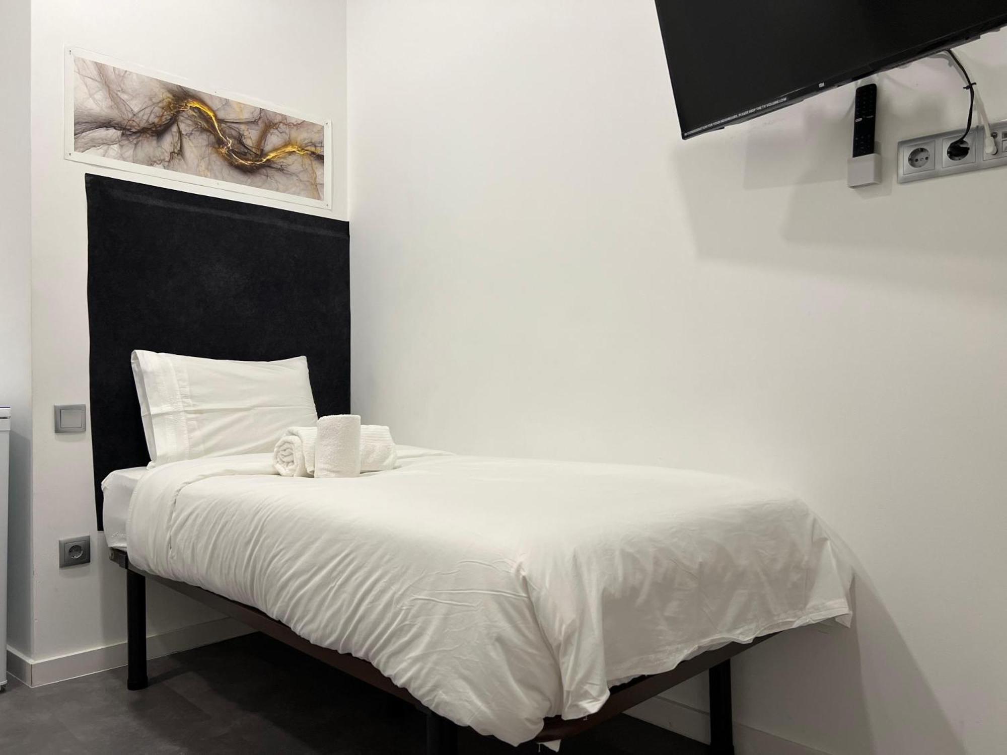 Laniakea Suites Lisbon Room photo